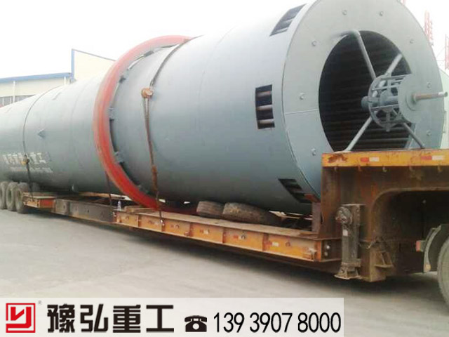 大型雞糞干燥設(shè)備發(fā)貨圖 大型雞糞干燥設(shè)備發(fā)貨圖