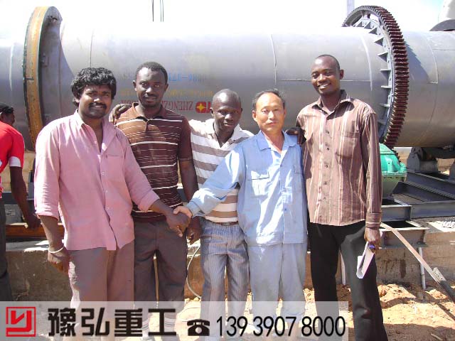國外客戶與我公司人員的合照 國外客戶與我公司人員的合照